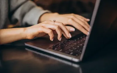 Portada: Por qué tu web debe ser tuya y no de tu agencia